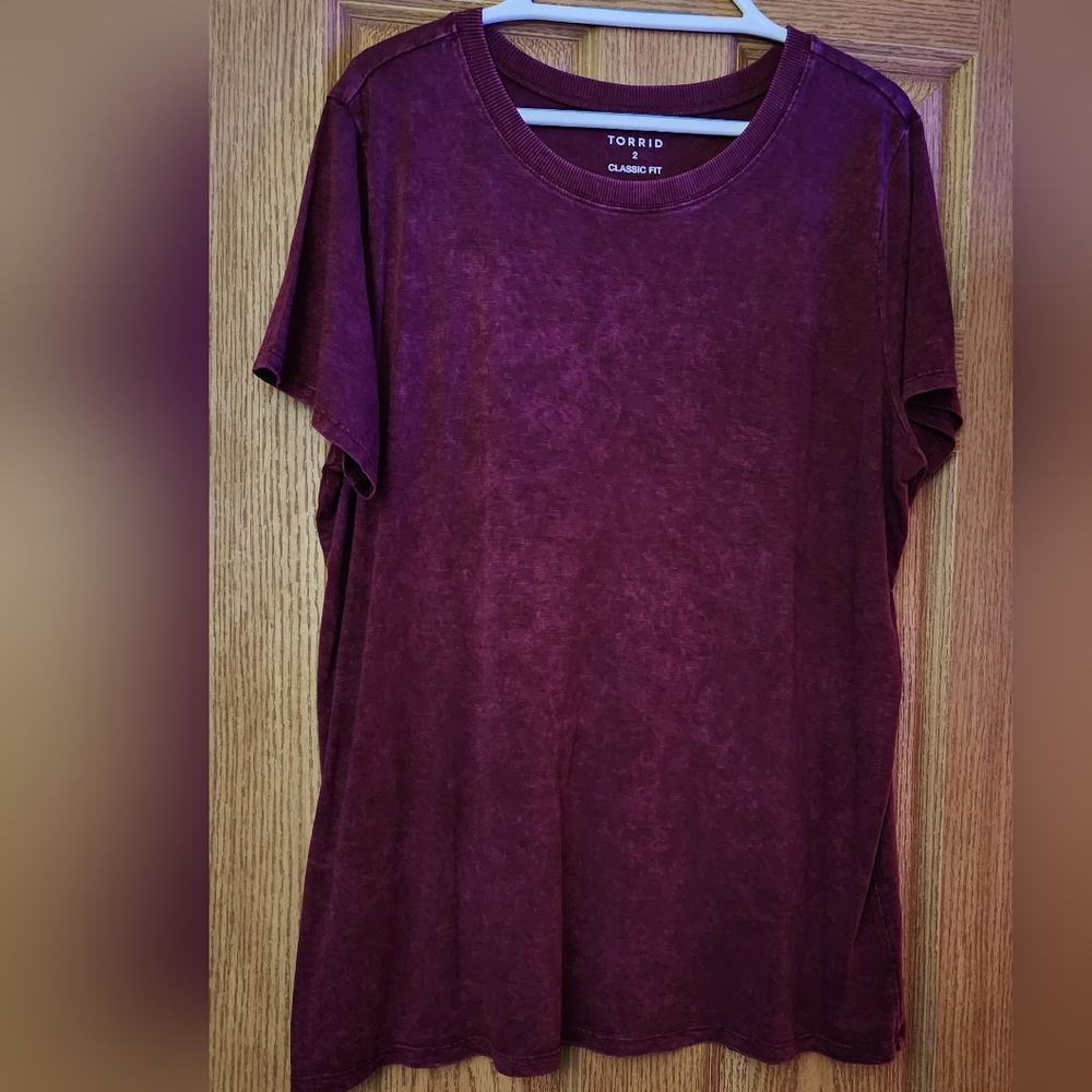 Torrid womens Size 2 Shirt
